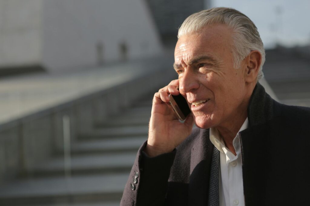 Turn Website Visitors into Paying Customers: The Conversion Optimization Cookbook (A Recipe for Success)